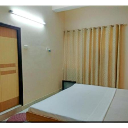 Hotel Basera Guest House, Сахаранпур Екстериор снимка